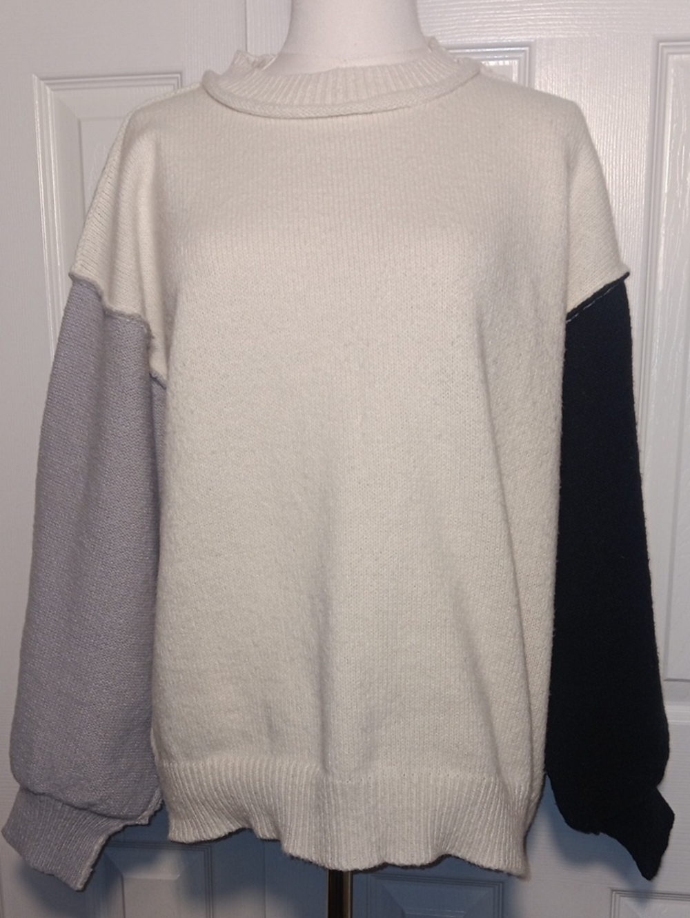 BiBi Ivory Colorblock Knit Oversized Crewneck Sweater with Gray/Black Sleeves